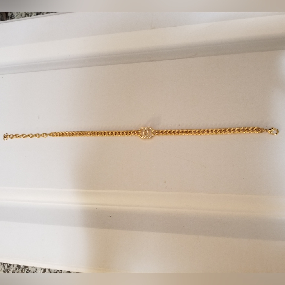 🆕️ Chanel CC Logo Gold &Strass Necklese - Picture 12 of 16